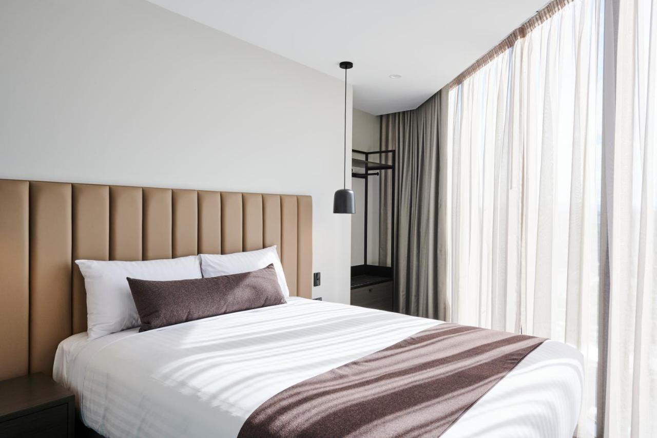 Отель Abode Belconnen Канберра Экстерьер фото