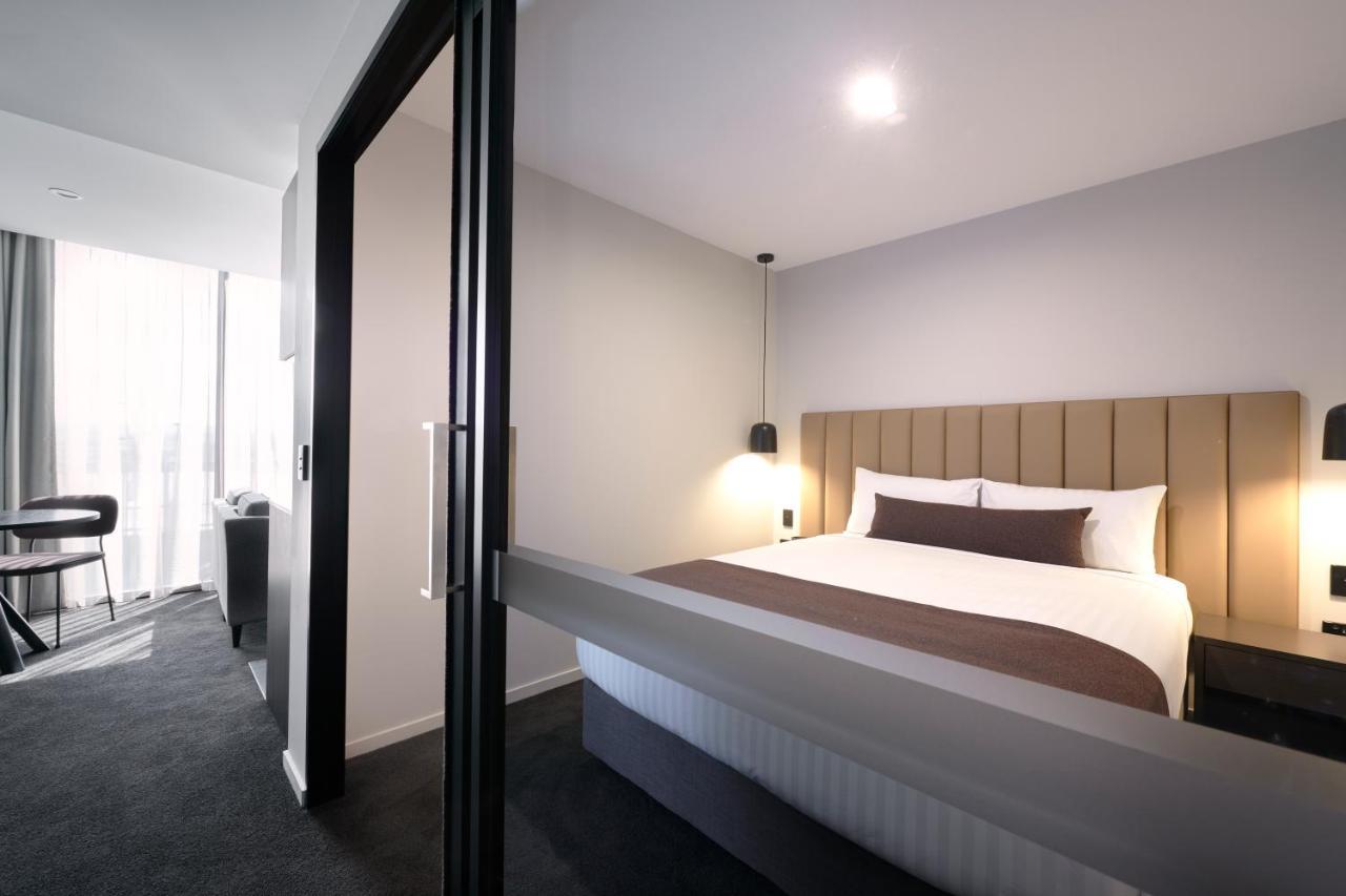Отель Abode Belconnen Канберра Экстерьер фото